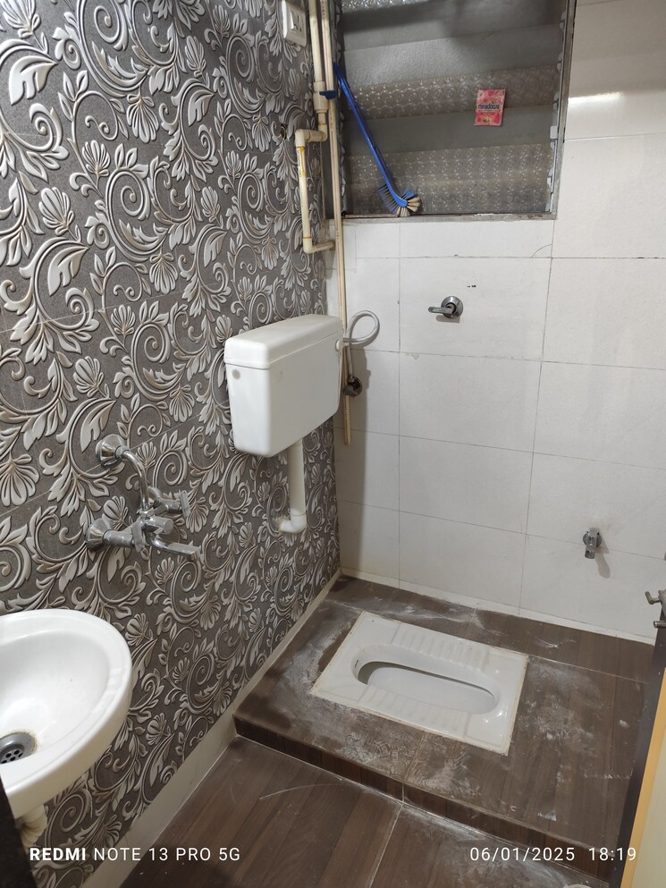 Bathroom, karanjade 1 Bedroom 620 Sq.Ft. Apartment In Karanjade Navi Mumbai 8788938