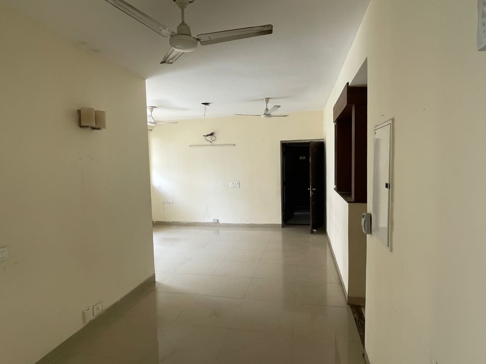 3 BHK Apartment For Rent in Unitech Uniworld Gardens 2