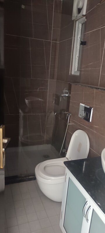 Bathroom in 3 BHK Builder Floor at Pushpanjali Enclave – for Rent