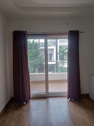 Room in 3.5 BHK Villa at Mega The Perch, Tellapur – for Sale