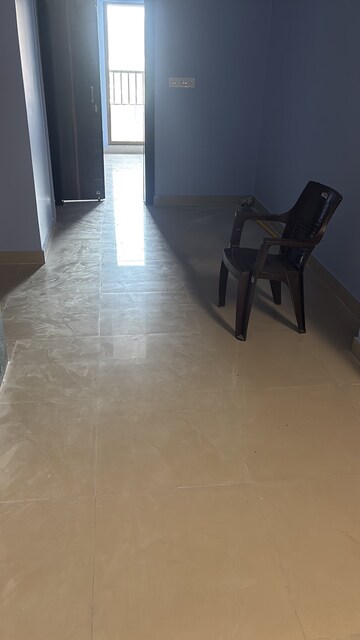 Room in 1 BHK Apartment at Bhuwana – for Rent