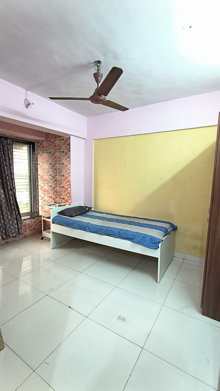 Bedroom, gurukripa-apartment-worli 1 Bedroom 550 Sq.Ft. Apartment In Worli Mumbai 8789059