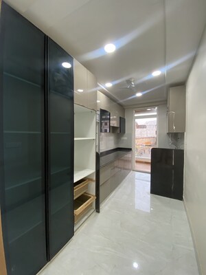 Kitchen in 3 BHK Apartment at Mansarovar – for Sale