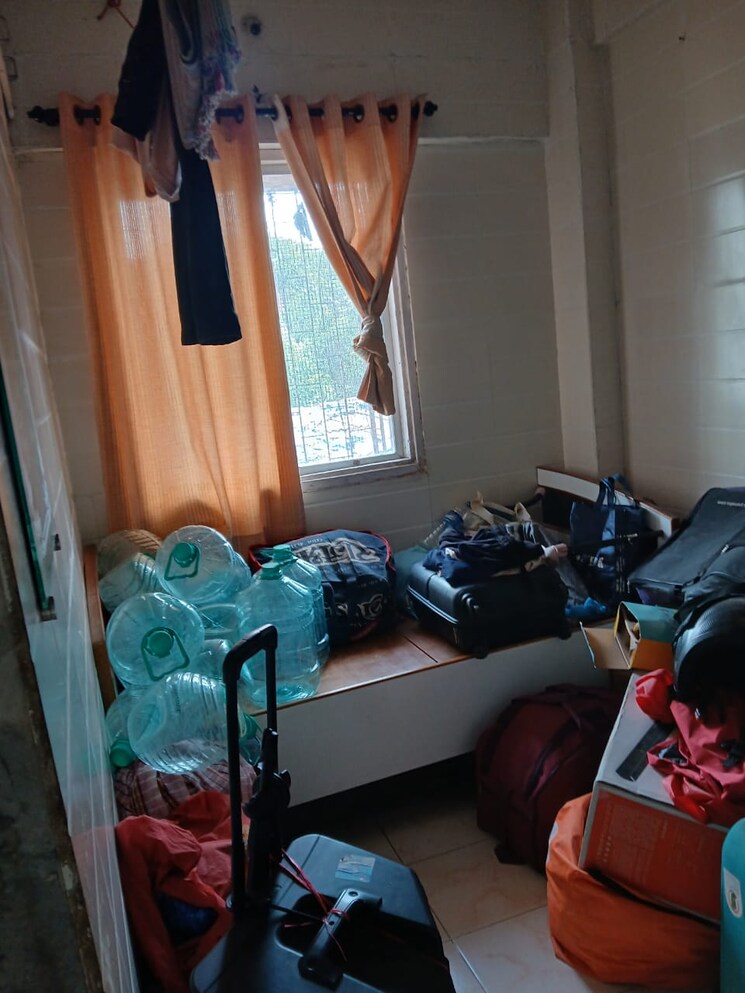 Team Area, andheri east 1 Bedroom 400 Sq.Ft. Apartment In Andheri East Mumbai 8789073