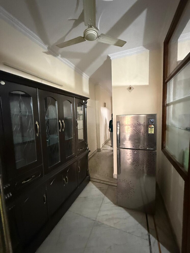 Kitchen, arya-chittaranjan-park 2 Bedroom 100 Sq.Yd. Builder Floor In Kalkaji Delhi 8789090