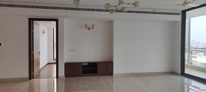 Room in 4 BHK Apartment at M3M Golf Estate, Sector 65 – for Sale
