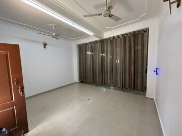 Room in 4 BHK Villa at Shimla Bypass Road – for Sale