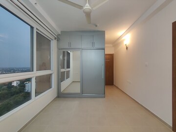 Room in 2 BHK Apartment at Bhartiya Nikoo Homes, Thanisandra Main Road – for Sale