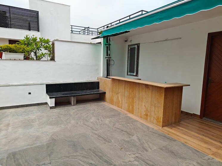 Kitchen, arya-chittaranjan-park 1 Bedroom 90 Sq.Yd. Builder Floor In Kalkaji Delhi 8789121