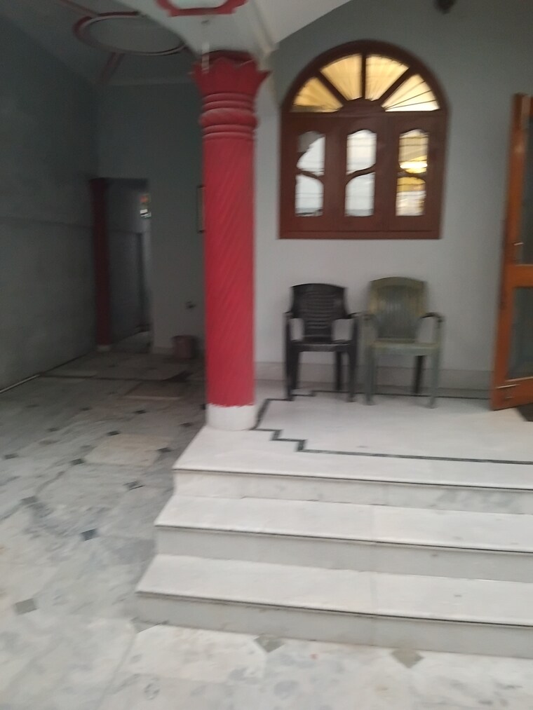  Parking, vijay park 2.5 Bedroom 1800 Sq.Ft. Independent House In Vijay Park Dehradun 8789211