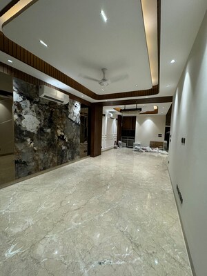 Living Room in 4 BHK Builder Floor at DLF Atria, Dlf Phase ii – for Sale