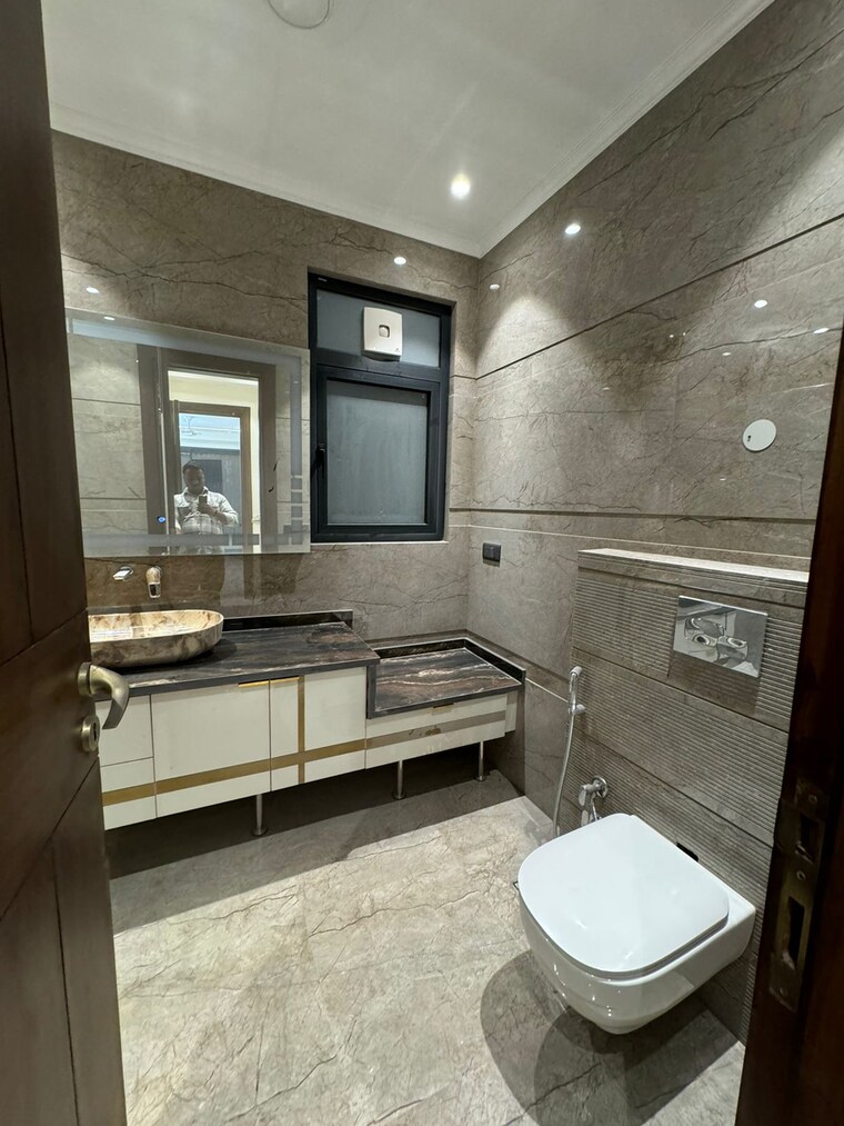 Kitchen, dlf-atria 4 Bedroom 300 Sq.Yd. Builder Floor In Dlf Phase ii Gurgaon 8789144