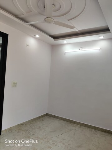 Room in 2 BHK Builder Floor at Govindpuri – for Sale