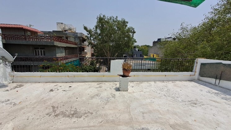 Exterior View, dlf-queens-court 1 RK 40 Sq.Yd. Builder Floor In Greater Kailash ii Delhi 8789150