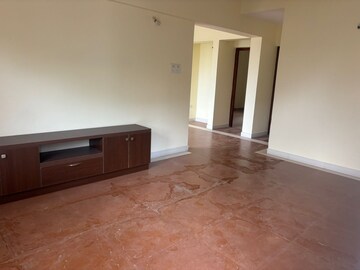 Room in 3 BHK Apartment at Shanders Alta Vista, Electronic City – for Rent