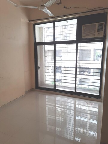 Room in 2 BHK Apartment at Omkar Meridia, Kurla West – for Rent