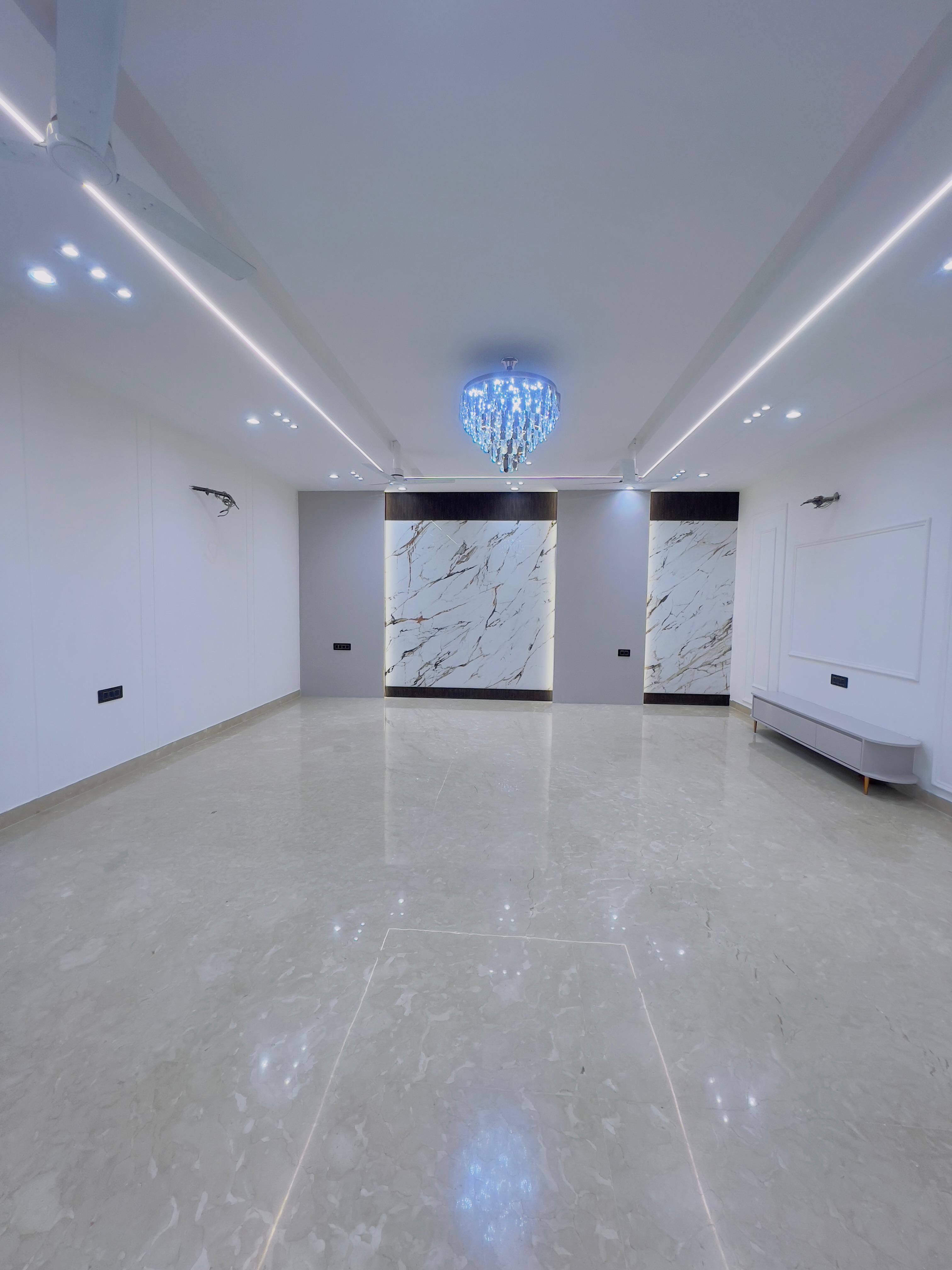 4 BHK + Pooja Room,Study Room Builder Floor For Sale in Auram Floor