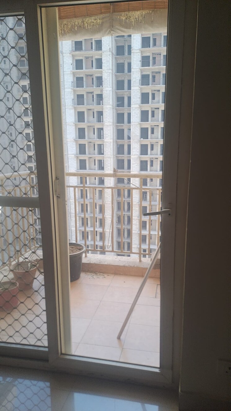 Bathroom, paramount-emotions 3 Bedroom 1380 Sq.Ft. Apartment In Sector 1 Greater Noida Greater Noida 8789158