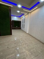 3 BHK + Extra Room 135 Sq.Yd. Builder Floor in Mansarovar 