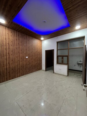 Room in 3 BHK Builder Floor at Mohkam Pur – for Sale