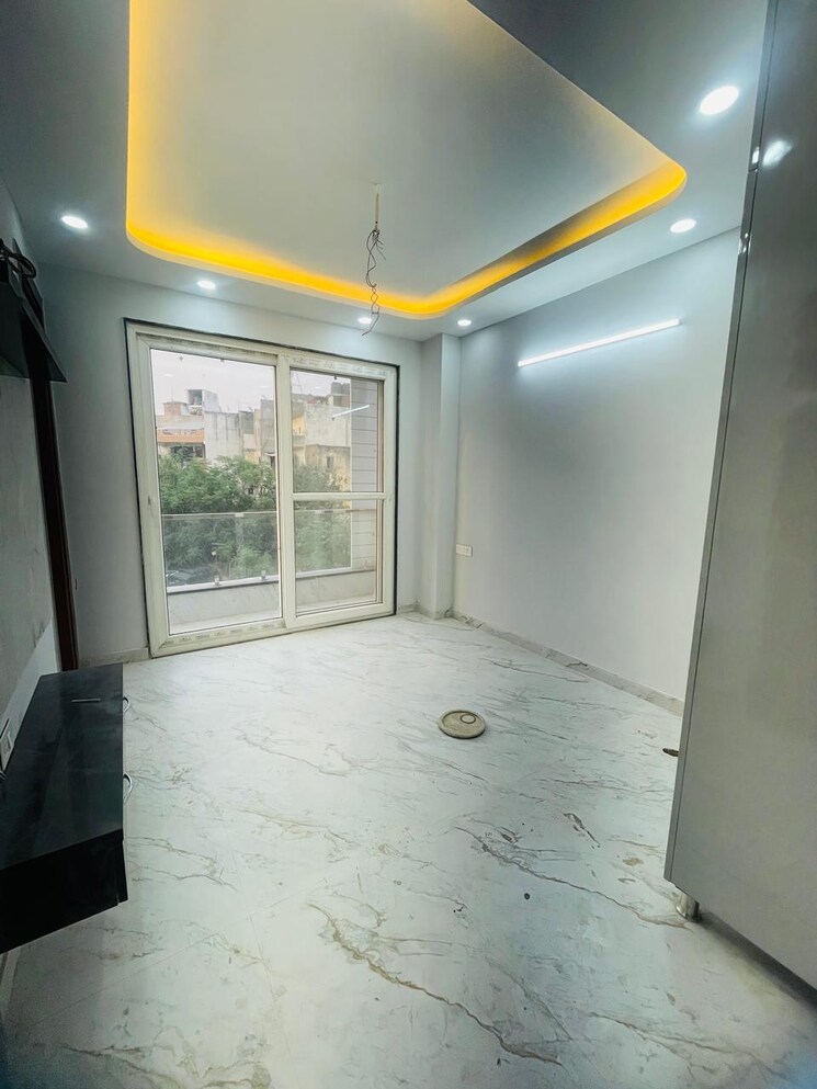 Bedroom, ss-mayfield-gardens 2 Bedroom 2000 Sq.Ft. Apartment In Sector 51 Gurgaon 8789239