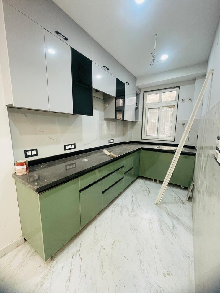 Kitchen, ss-mayfield-gardens 2 Bedroom 2000 Sq.Ft. Apartment In Sector 51 Gurgaon 8789239