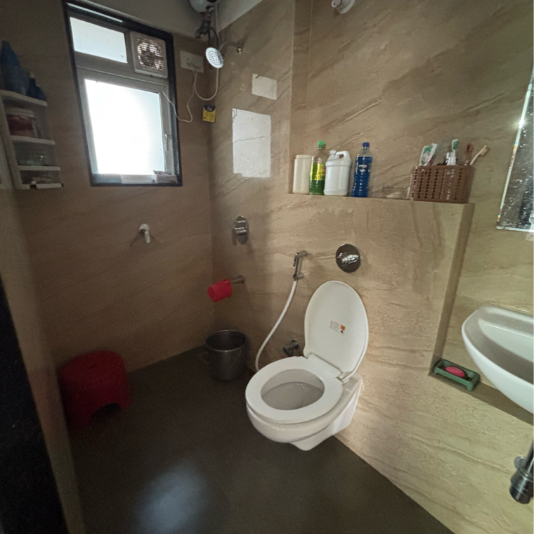 Bathroom, kandivali east 1 Bedroom 433 Sq.Ft. Apartment In Kandivali East Mumbai 8789258