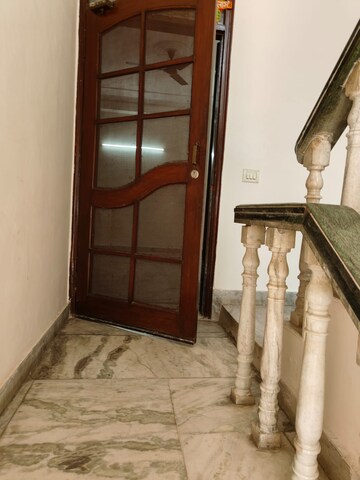 Staircase in 3 BHK Builder Floor at RWA Apartments Sector 47, Sector 47 – for Rent