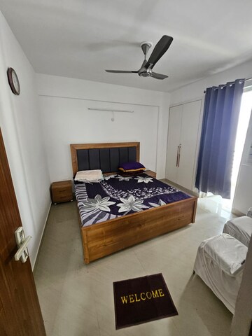 Bedroom in 3 BHK Apartment at Sushant Golf City – for Rent
