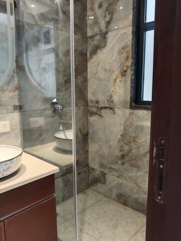 Bathroom in 3 BHK Apartment at DLF Pink Town House, Dlf City Phase 3 – for Rent