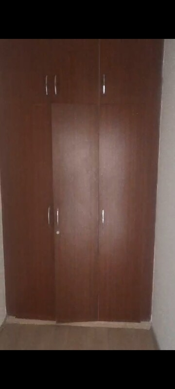 Furnished Amenities in 3 BHK Apartment at Ireo Uptown, Sector 66 – for Rent
