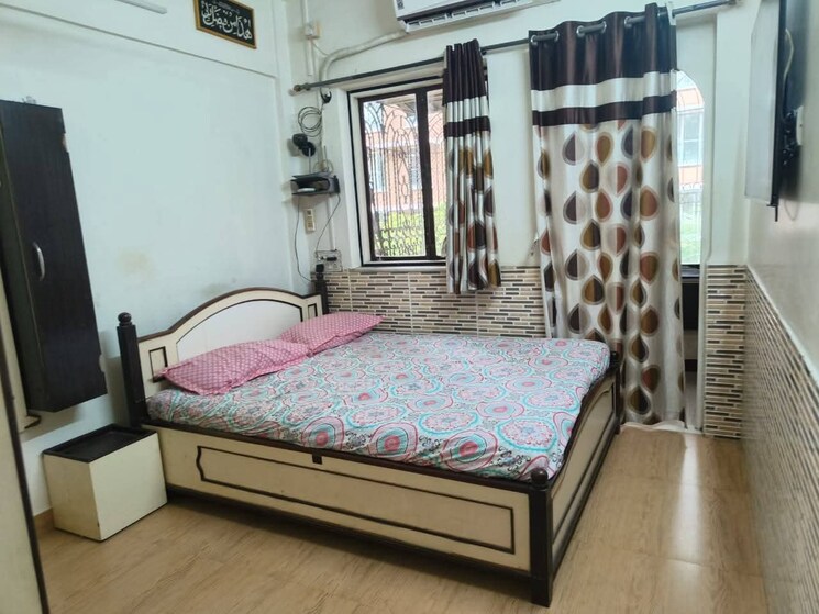 Bedroom, surbhi-chs-andheri-west 3 Bedroom 989 Sq.Ft. Apartment In Andheri West Mumbai 8789268
