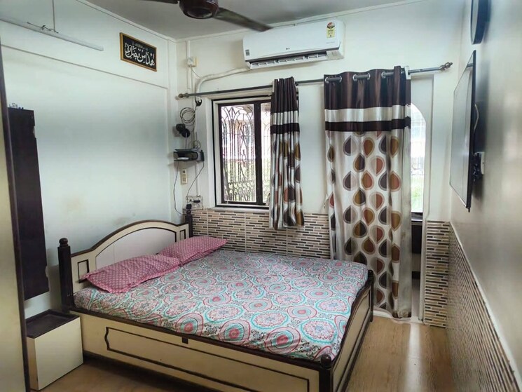 Bedroom, surbhi-chs-andheri-west 3 Bedroom 989 Sq.Ft. Apartment In Andheri West Mumbai 8789268