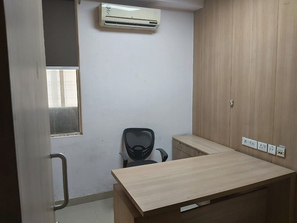 Office Space For Rent in Sector 63