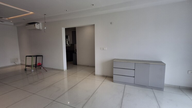 Room, jayabheri-the-summit 3 Bedroom 2075 Sq.Ft. Apartment In Narsingi Hyderabad 8789302