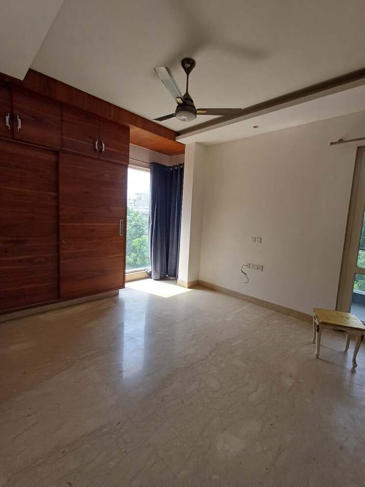 Room, dlf-atria 6 Bedroom 4500 Sq.Ft. Apartment In Dlf Phase ii Gurgaon 8789311