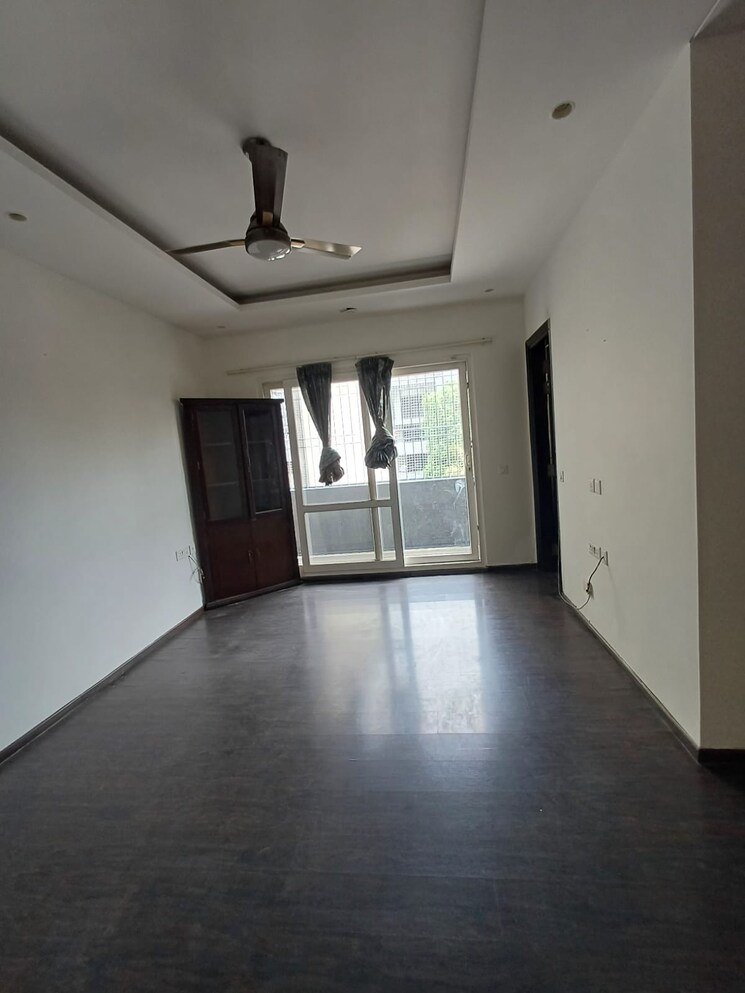 Room, dlf-atria 6 Bedroom 4500 Sq.Ft. Apartment In Dlf Phase ii Gurgaon 8789311