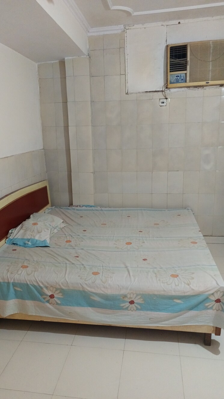 Bathroom, patel nagar 2 Bedroom 900 Sq.Ft. Builder Floor In Patel Nagar Delhi 8789328
