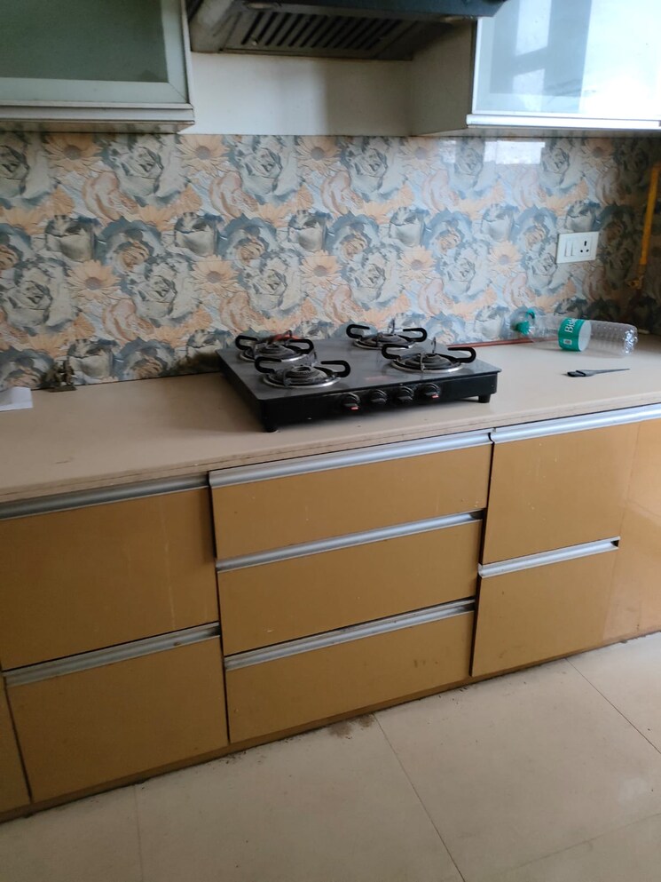 Kitchen, paramount-emotions 3.5 Bedroom 1710 Sq.Ft. Apartment In Sector 1 Greater Noida Greater Noida 8789338