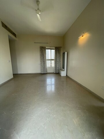 Room in 3 BHK Apartment at Nahar Camellia Apartment, Chandivali – for Rent