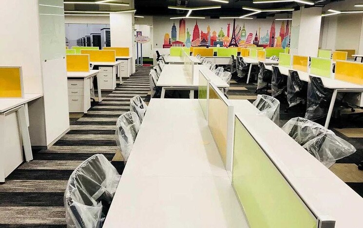Team Area, lig colony Commercial Office Space 1500 Sq.Ft. In Lig Colony Indore 8789362