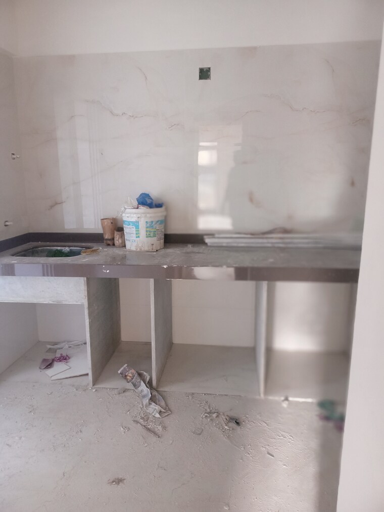 Bathroom, gautam-ashirwad 3 Bedroom 1200 Sq.Ft. Apartment In Naupada Thane 8789380