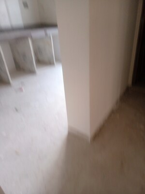 Room in 3 BHK Apartment at Gautam Ashirwad, Naupada – for Sale