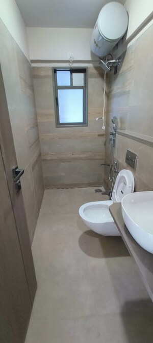 2 BHK Apartment For Sale in Borivali West