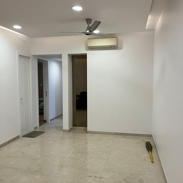 Room, lodha-fiorenza 2 Bedroom 800 Sq.Ft. Apartment In Goregaon East Mumbai 8789395