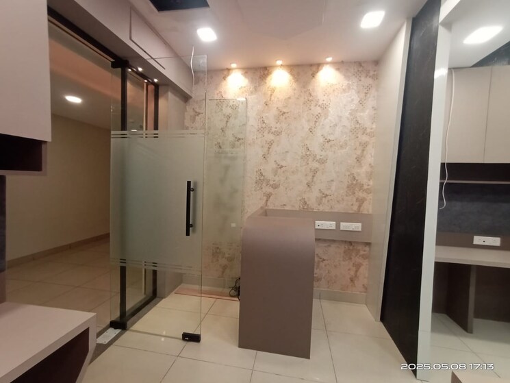 Team Area, new town Commercial Office Space 588 Sq.Ft. In New Town Kolkata 8789399