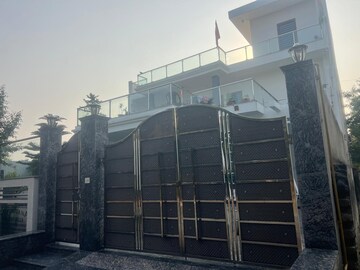 4 BHK Independent House For Sale in Gaur Atulyam, Omicron I Greater Noida