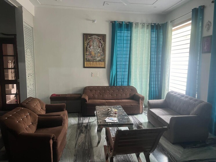 Living Room, gaur-atulyam 4 Bedroom 3229 Sq.Ft. Independent House In Omicron I Greater Noida Greater Noida 8789381