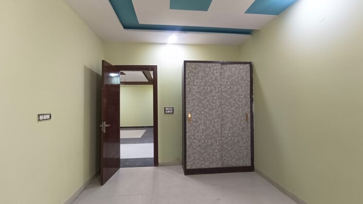 Room, burari 3 Bedroom 1170 Sq.Ft. Builder Floor In Burari Delhi 8789459