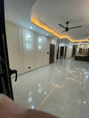 Living Room in 3 BHK Builder Floor at Sushant Lok 2, Sector 57 – for Sale